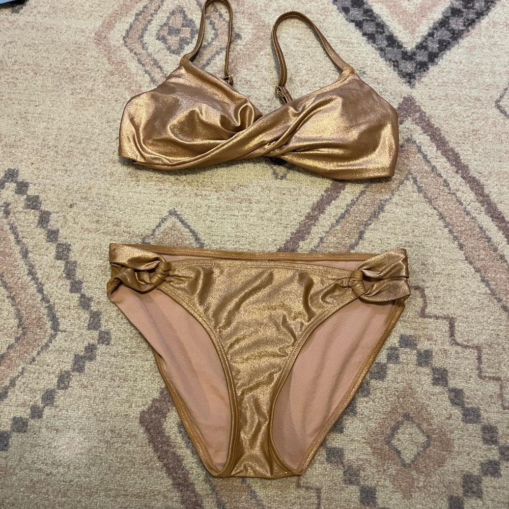 Xhilaration Metallic Gold Bikini Set size medium with twist design